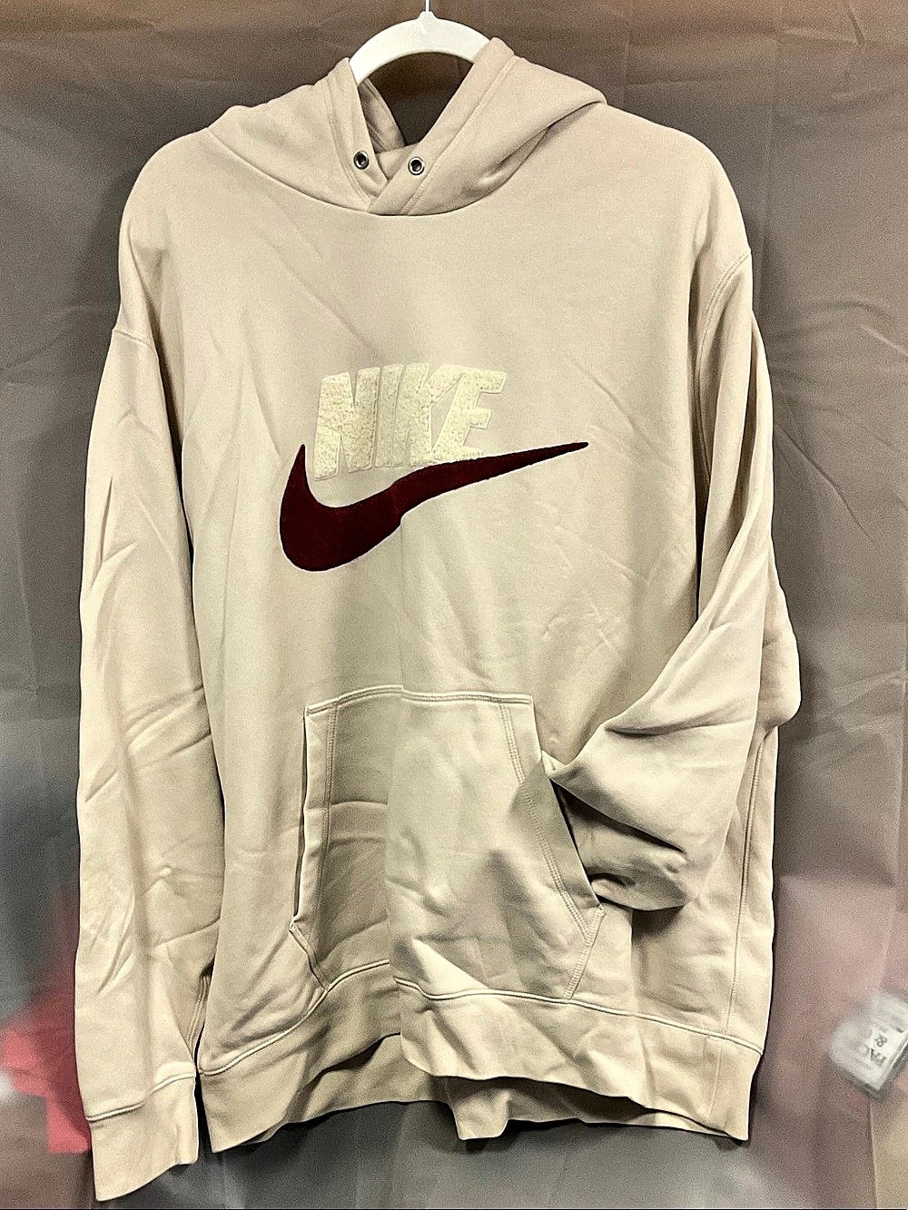 Nike Sportswear Club Chenille Script Pullover Fleece Hoodie Cream XL